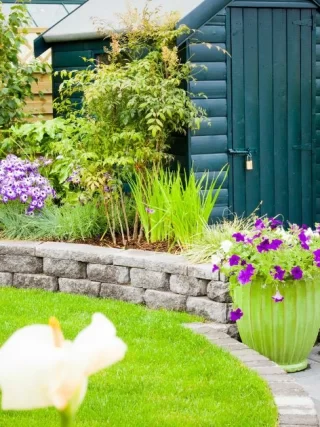 Easy And Simple DIY Garden Ideas Every Beginner Can Try